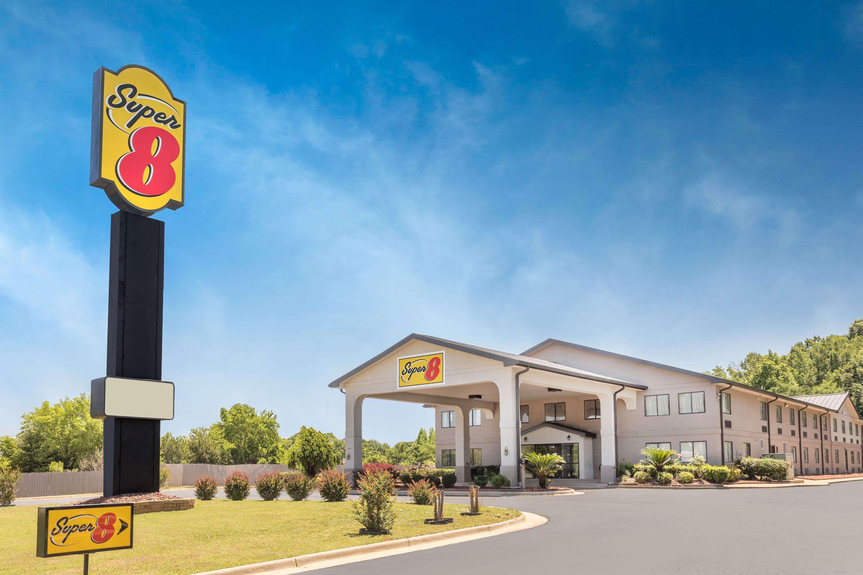 Super 8 By Wyndham Montgomery I-65 Buitenkant foto