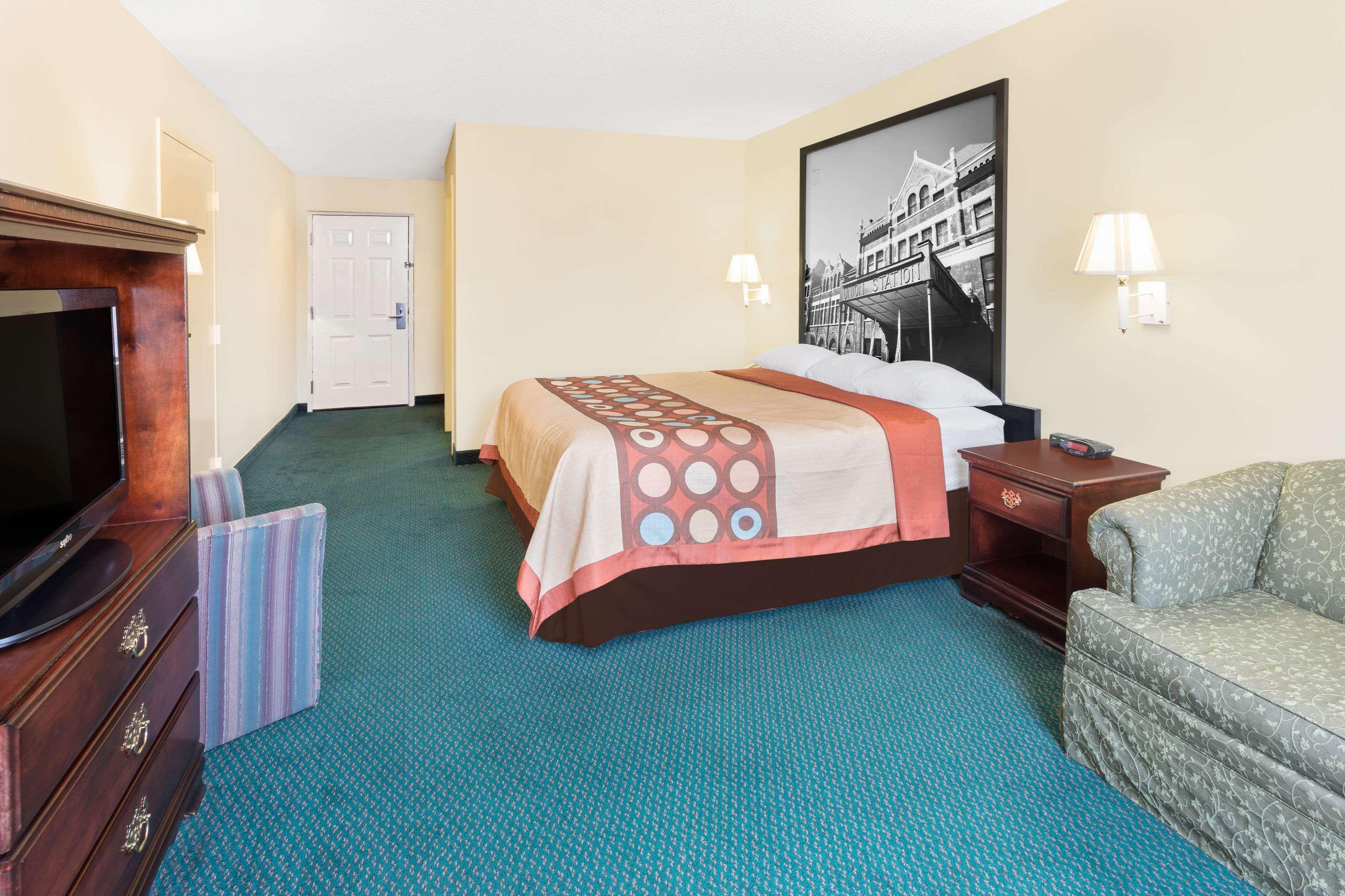 Super 8 By Wyndham Montgomery I-65 Buitenkant foto