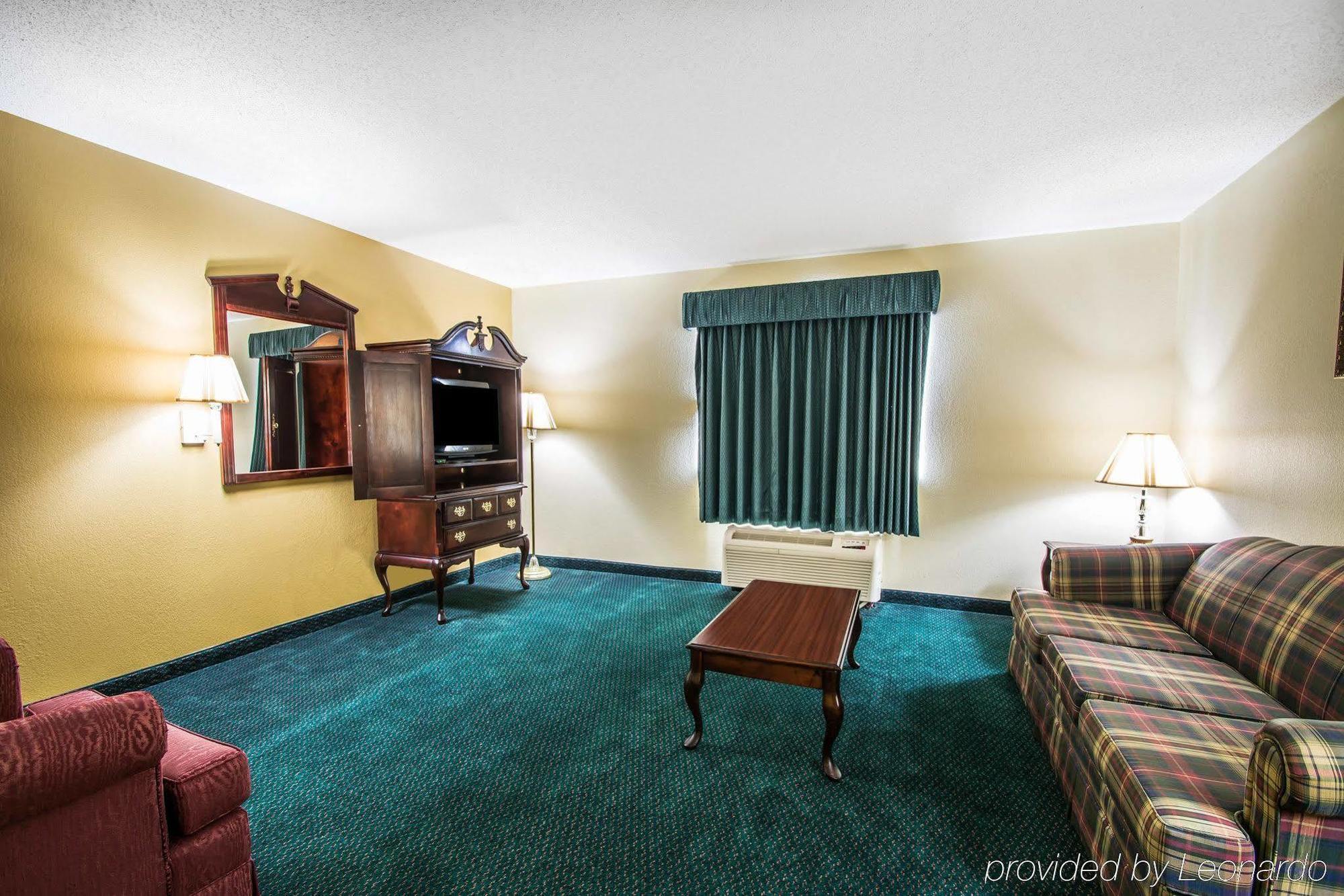 Super 8 By Wyndham Montgomery I-65 Buitenkant foto